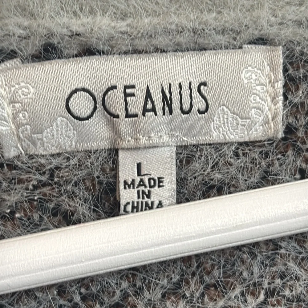 Oceanus Fuzzy Animal Print Sweater - Picture 3 of 5